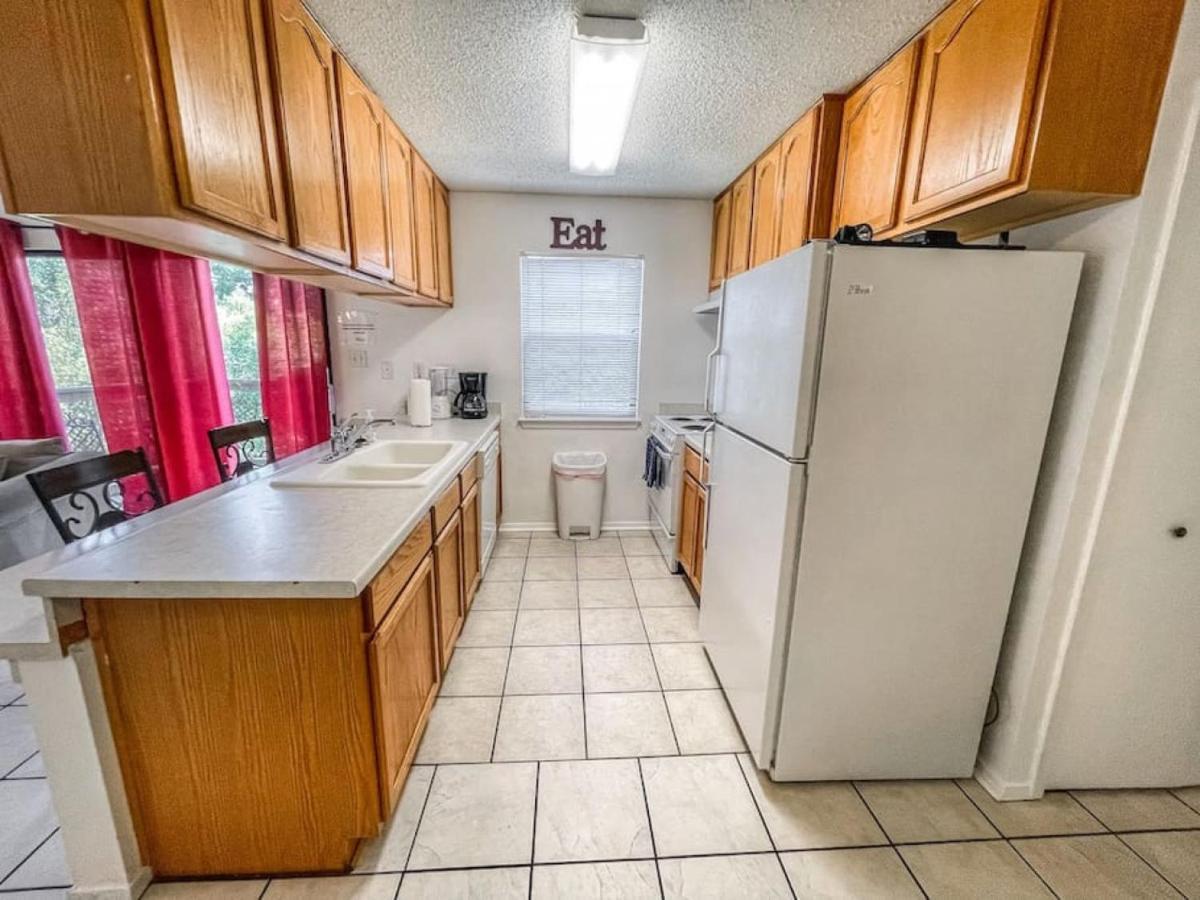 Comal River Condo 373 Ню Браунфелс Екстериор снимка