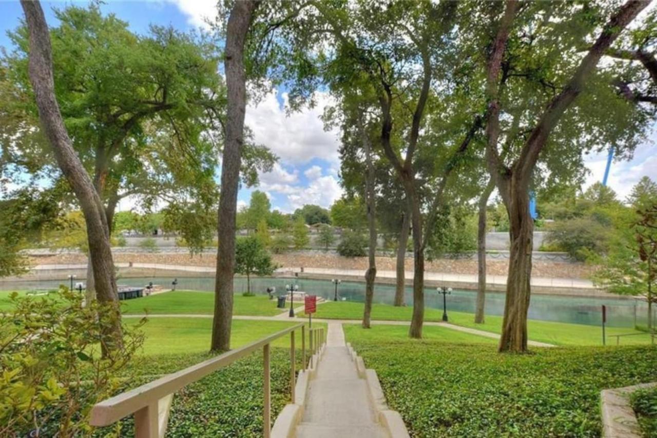 Comal River Condo 373 Ню Браунфелс Екстериор снимка